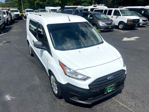 Used 2022 Ford Transit Connect XL image 5