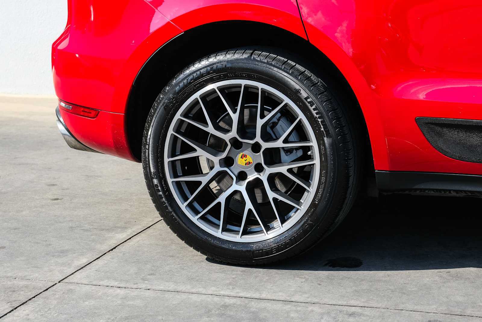 Used 2018 Porsche Macan S AWD/4WD image 8
