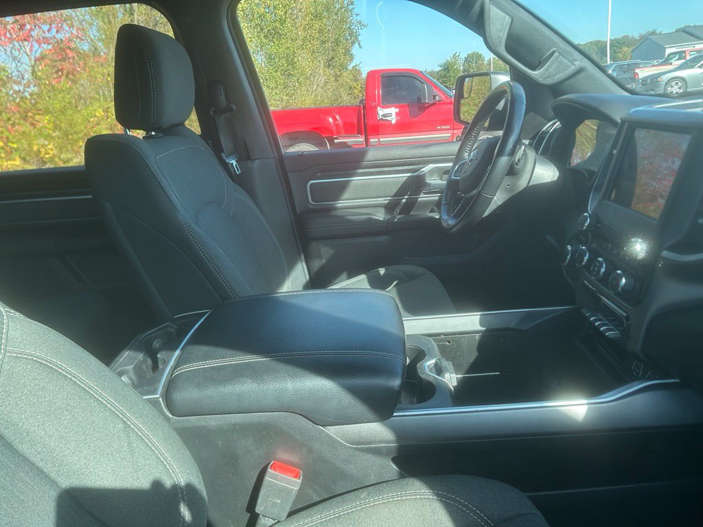 Used 2020 RAM 1500 Big Horn AWD/4WD image 4