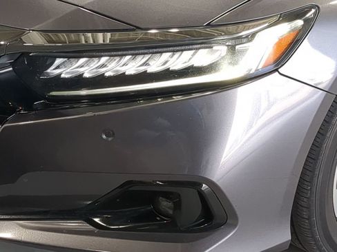 Used 2022 Honda Accord EX-L image 11