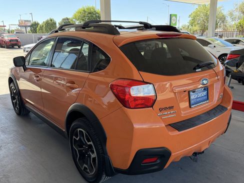 Used 2014 Subaru Crosstrek 2.0i Limited AWD/4WD image 6