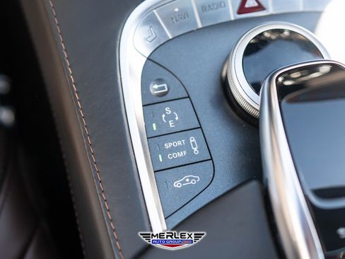 Used 2017 Mercedes-Benz S 550 Sedan image 36