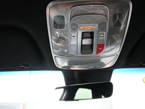 Used 2023 Genesis GV70 2.5T w/ Sport Prestige Package AWD/4WD image 12