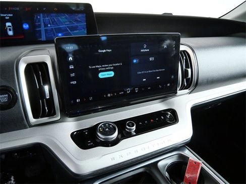 Certified 2025 Ford Expedition Max Active image 20