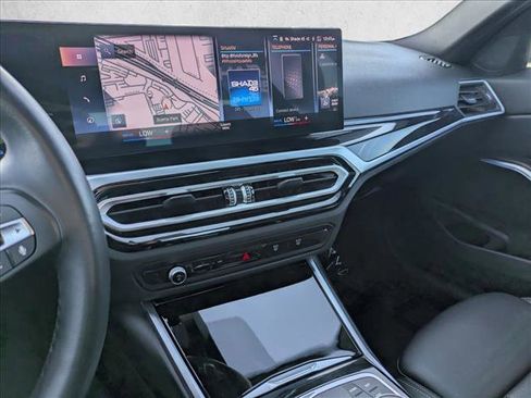 Used 2023 BMW 330i Sedan w/ Convenience Package image 15