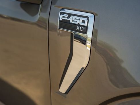 Used 2023 Ford F150 XLT AWD/4WD image 19
