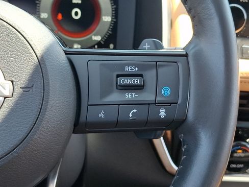 Certified 2023 Nissan Rogue Platinum w/ Platinum Premium Package AWD/4WD image 24