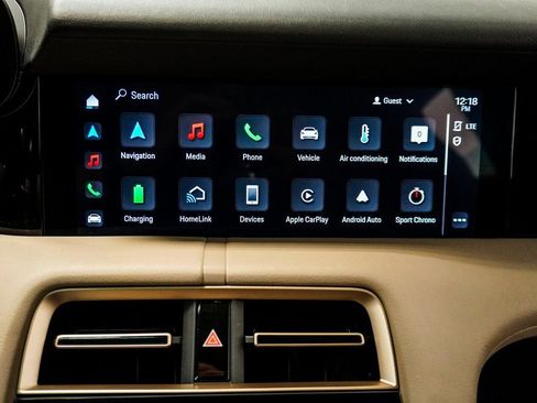 Used 2023 Porsche Taycan 4S w/ Premium Package image 40