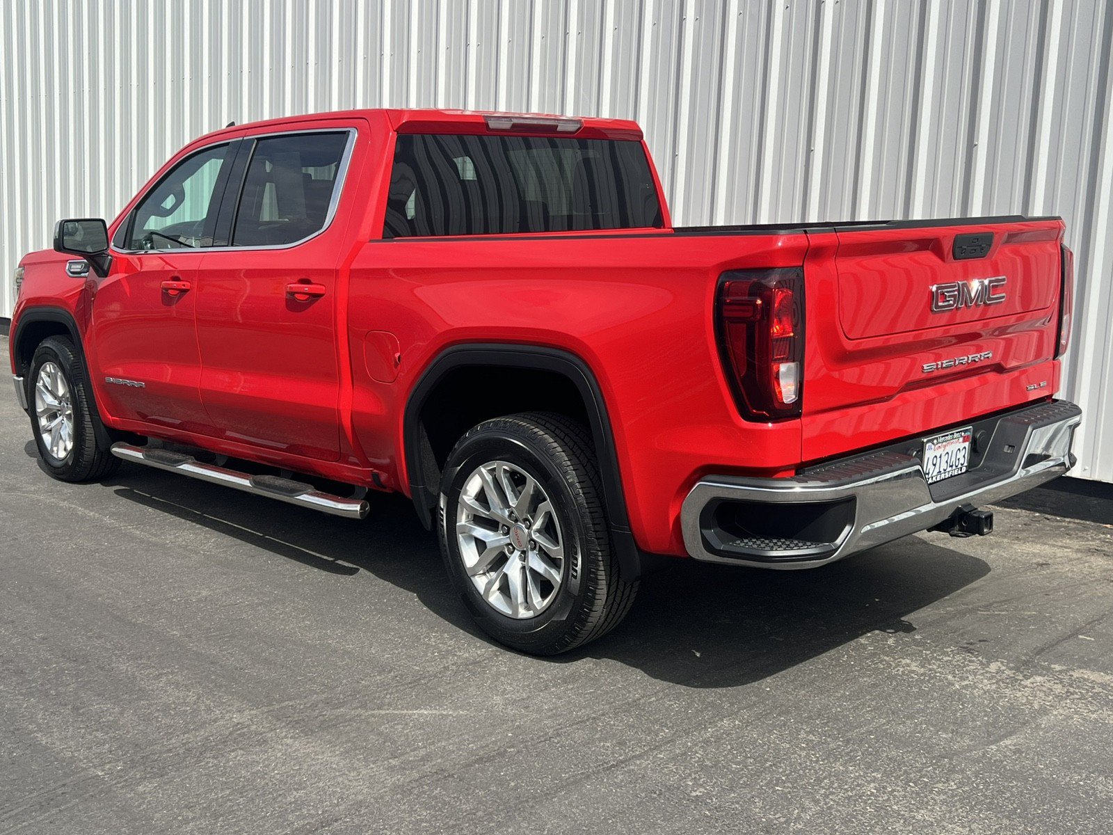 Used 2021 GMC Sierra 1500 SLE RWD image 4