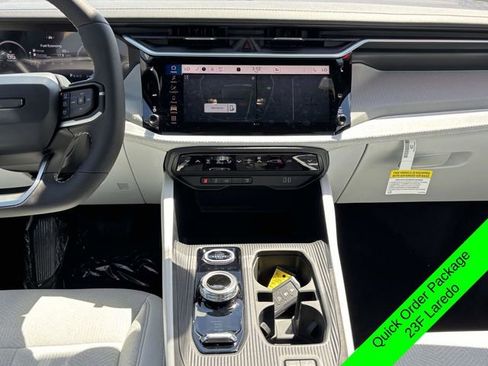 New 2026 Jeep Cherokee Laredo AWD/4WD image 8