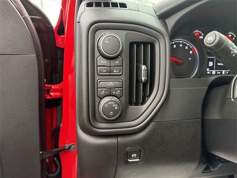 New 2026 Chevrolet Silverado 1500 Custom image 18