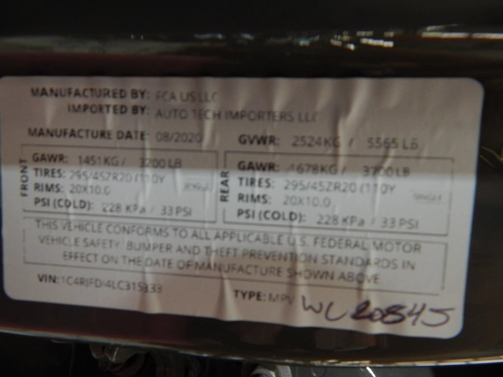 Used 2020 Jeep Grand Cherokee SRT AWD/4WD image 14