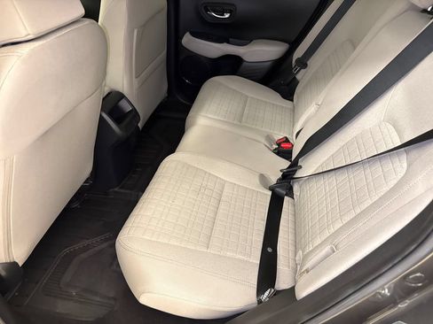 Certified 2025 Honda HR-V LX image 16
