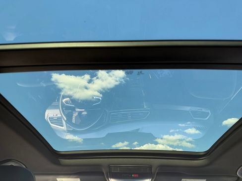 Used 2023 Volkswagen Tiguan SEL R-Line AWD/4WD image 25