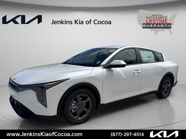 New 2026 Kia K4 FWD image 10