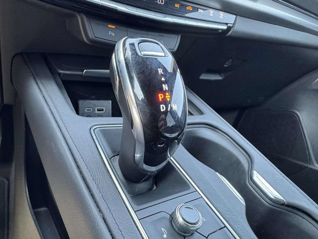 Used 2024 Cadillac XT4 Premium Luxury AWD/4WD image 37