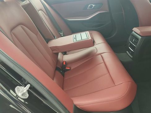 Used 2025 BMW 330i Sedan RWD image 31
