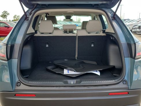 Used 2025 Honda HR-V LX image 12