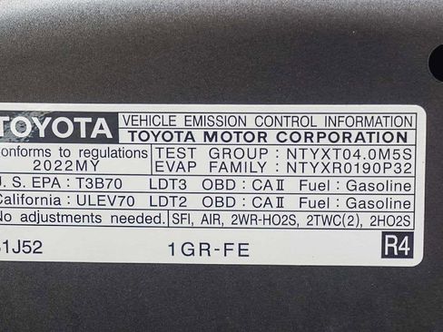 Used 2022 Toyota 4Runner SR5 Premium image 54