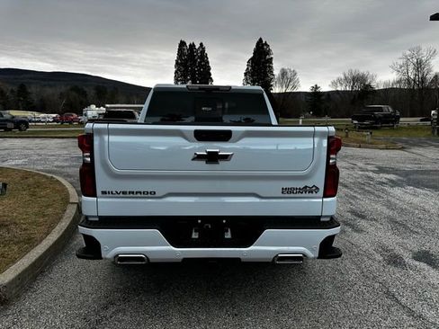 New 2026 Chevrolet Silverado 1500 High Country AWD/4WD image 4