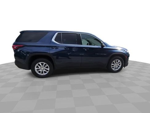 Used 2023 Chevrolet Traverse LS w/ LPO, Cargo Package image 9