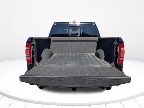 Used 2021 RAM 1500 Laramie w/ Sport Appearance Package image 12