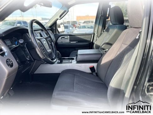 Used 2016 Ford Expedition EL XLT image 14