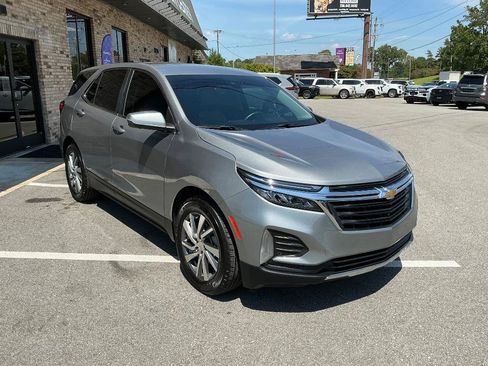 Used 2024 Chevrolet Equinox LT FWD image 8