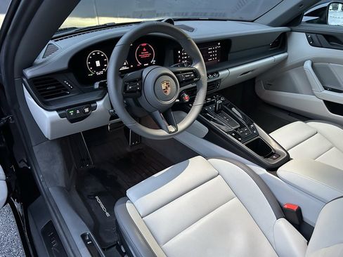 Certified 2026 Porsche 911 Carrera GTS image 17