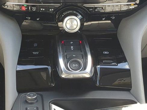 Used 2026 Acura MDX w/ Technology Package image 15