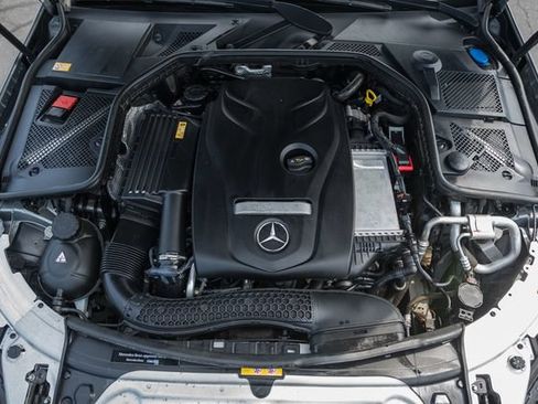 Used 2015 Mercedes-Benz C 300 4MATIC Sedan image 18