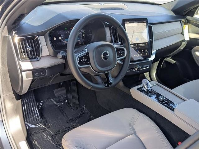 New 2026 Volvo XC90 T8 Plus w/ Protection Package Premier AWD/4WD image 3