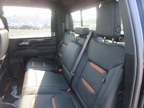 New 2026 GMC Sierra 2500 AT4 w/ AT4 Premium Plus Package AWD/4WD image 14