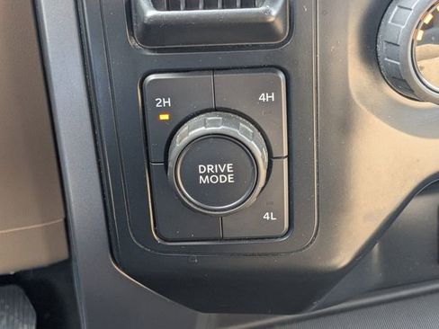 Used 2023 Ford F150 XLT image 31