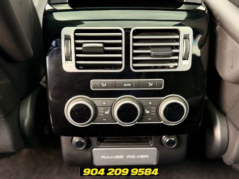 Used 2017 Land Rover Range Rover Supercharged AWD/4WD image 30