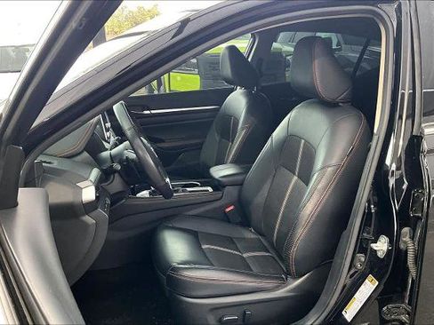 Certified 2024 Nissan Altima 2.5 SR image 8