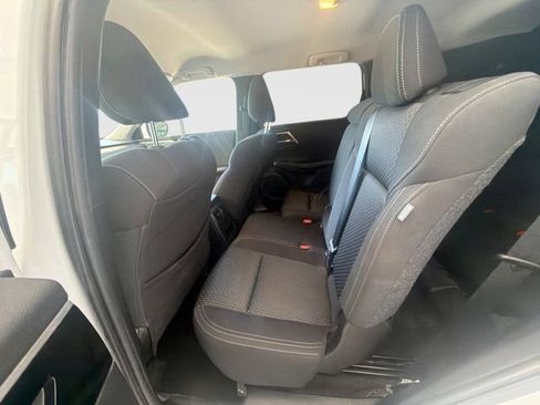Used 2022 Mitsubishi Outlander ES FWD image 33