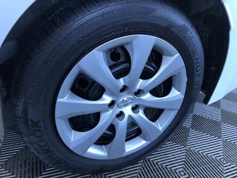 Used 2025 Toyota Corolla LE image 17