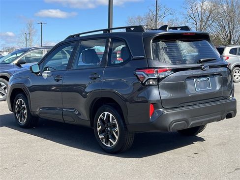 Certified 2025 Subaru Forester image 29