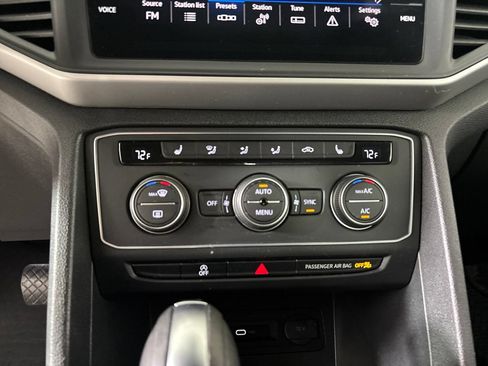 Used 2021 Volkswagen Atlas Cross Sport SE AWD/4WD image 20