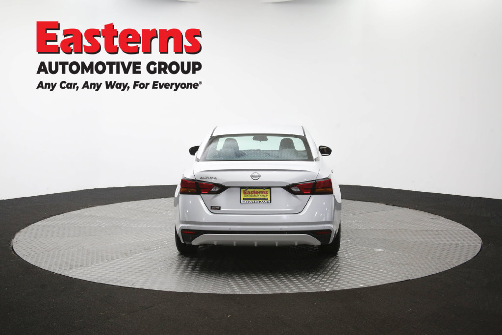 Used 2024 Nissan Altima 2.5 S FWD image 38