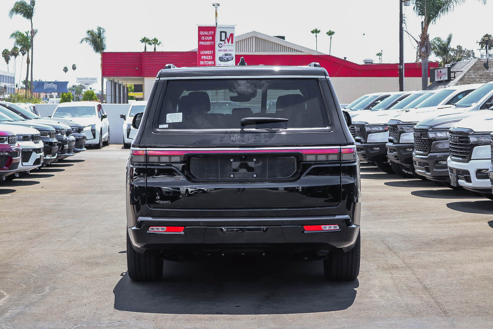 New 2026 Jeep Grand Wagoneer L 4WD w/ Premium Group I image 5