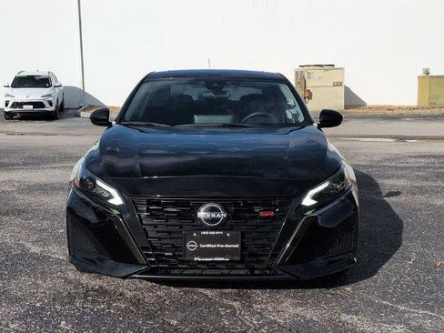 Certified 2023 Nissan Altima 2.5 SR w/ SR Premium Package FWD image 9