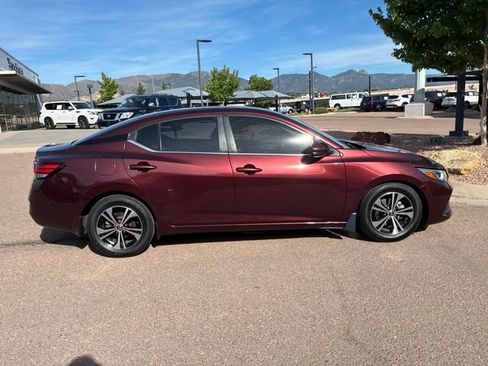Used 2020 Nissan Sentra SV FWD image 11