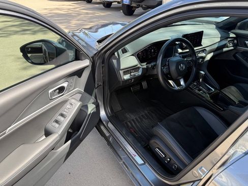Used 2024 Acura Integra A-Spec w/ Technology Package FWD image 10