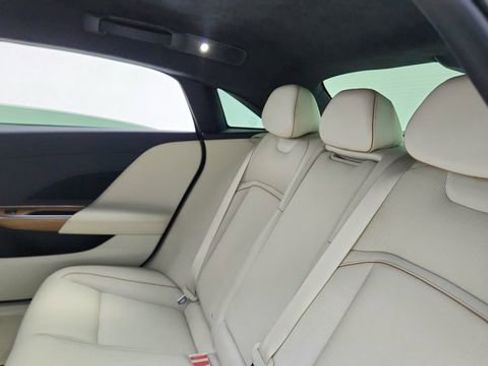 Used 2023 Lucid Air Touring AWD/4WD image 29