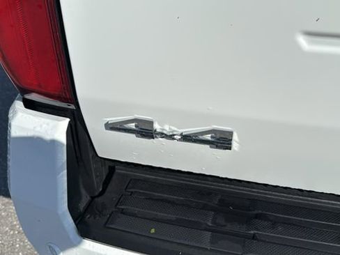Used 2024 Toyota Tacoma SR5 w/ SR5 Upgrade Package image 7