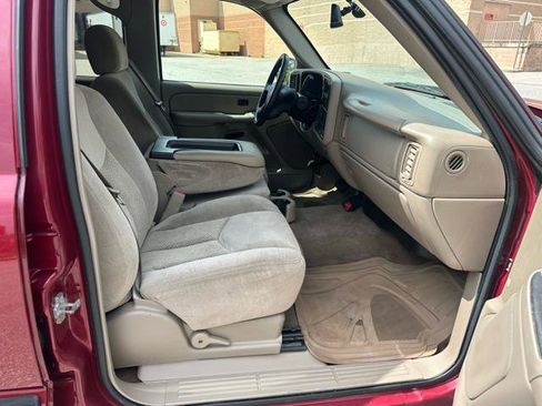 Used 2006 Chevrolet Silverado 1500 LT w/ Light Duty Power Package image 10