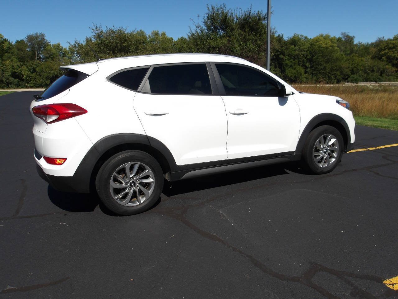 Used 2016 Hyundai Tucson SE w/ Option Group 02 FWD image 11