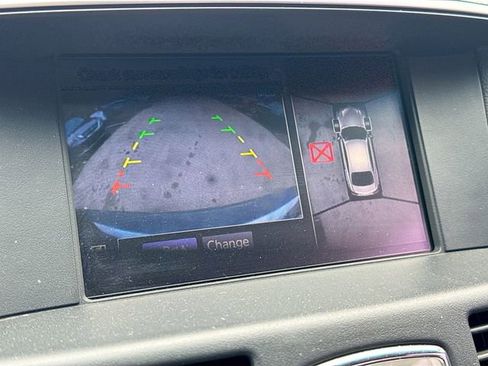 Used 2018 INFINITI Q70 L 3.7 image 16